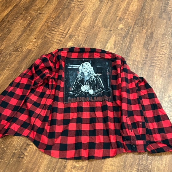NWT Upcycled  Miranda Lambert Graphic Flannel Size XXL - Picture 4 of 12